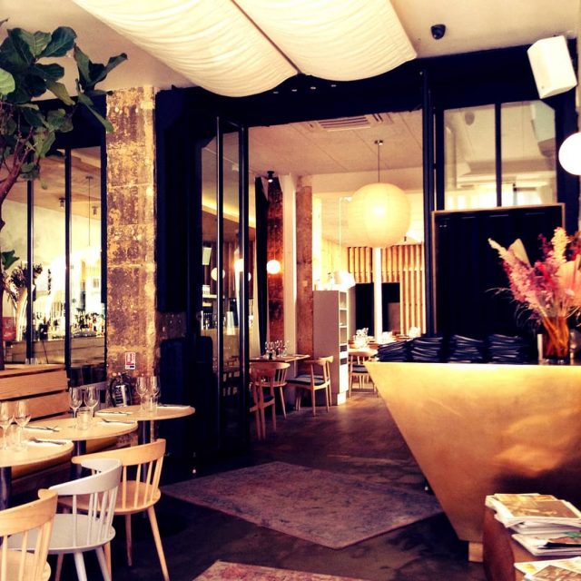Malro Restaurant Paris

A néo-brasserie mediterranean in the 
'Haut Marais' serving a colorful, seasonal cuisine.

#parisianperfectlifestyle

#restaurantmalro

#restaurantparis
